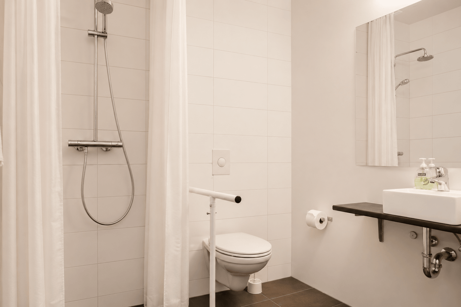 Accessible Twin — photo 1 of 1